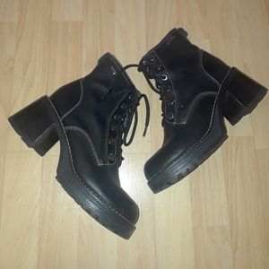 VINTAGE SKECHERS Lug Sole 90's Combat Lace up Boot